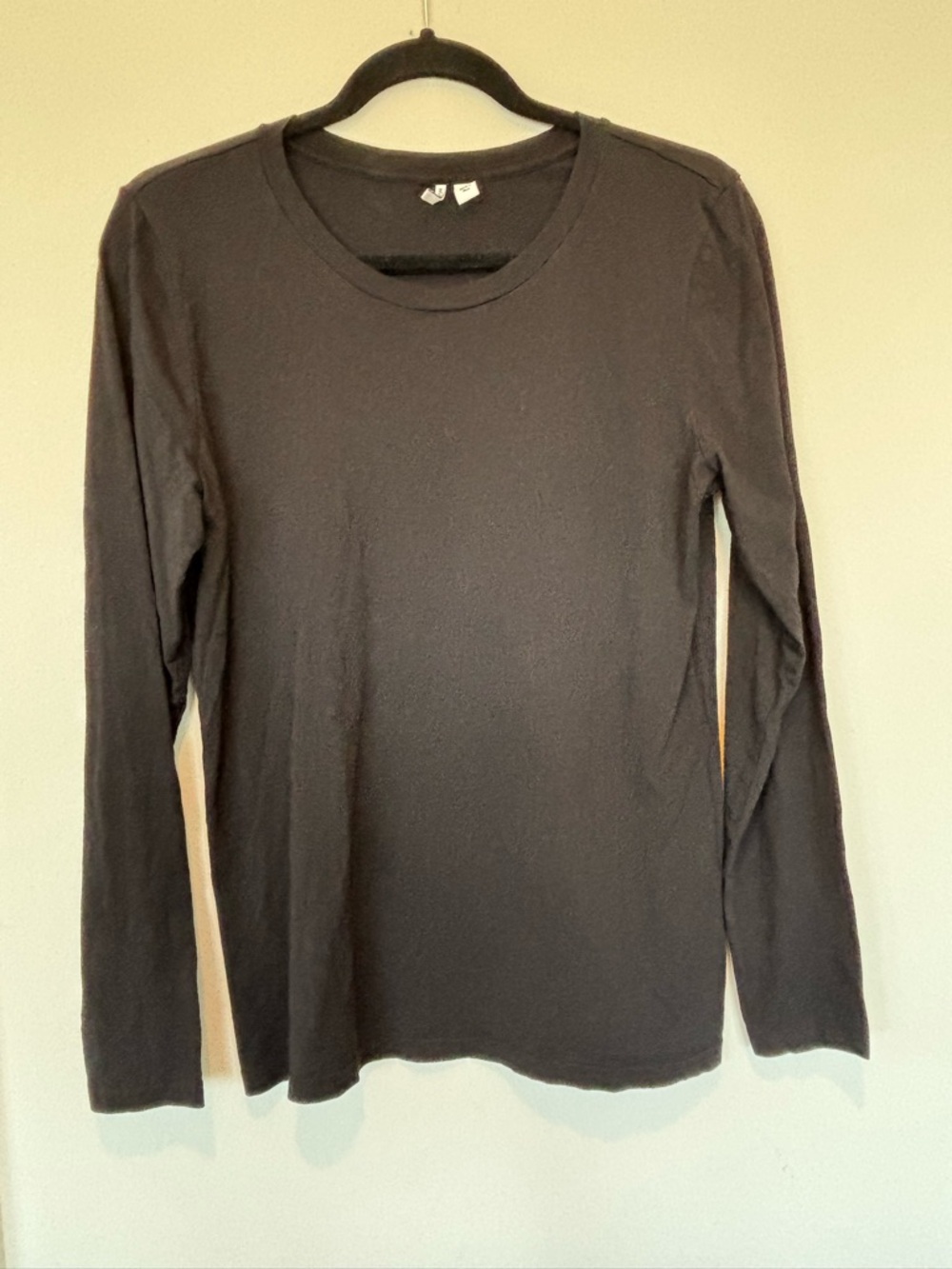 Nordstrom Black Long Sleeve Pima Cotton Crewneck Top 173